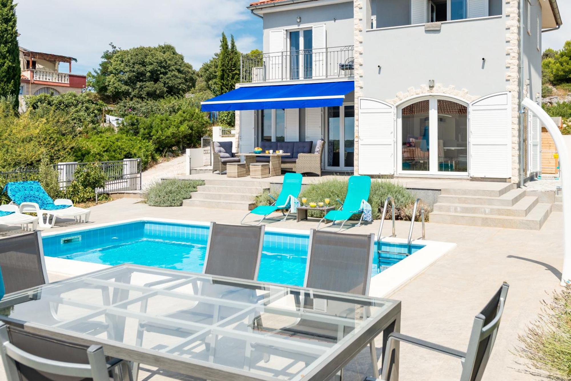 Villa Patricia 로고즈니차 외부 사진