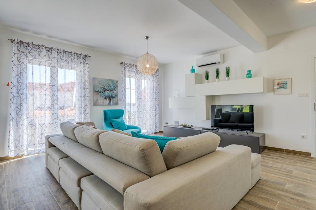 Villa Patricia 로고즈니차 외부 사진