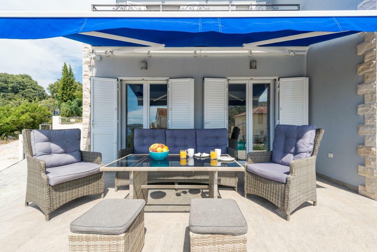 Villa Patricia 로고즈니차 외부 사진